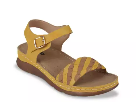 Сандалии Millis Wedge Sandal Good Choice, желтый