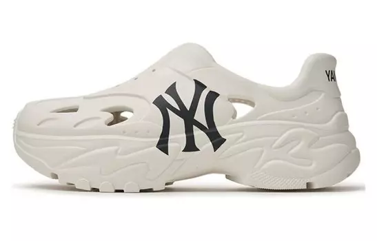 Сандалии MLB Big Ball Chunky River Trekking Shoes Unisex New York Yankees/Ivory