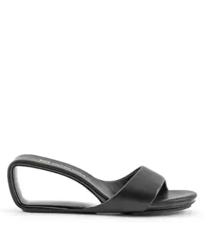 Сандалии Mobius Mid United Nude, черный