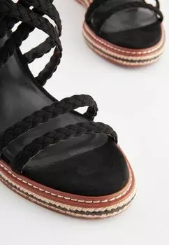 Сандалии на цельной подошве Regular Fit Next, черные