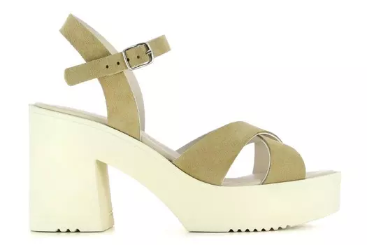 Сандалии на каблуке со специями Camila'S, коричневый