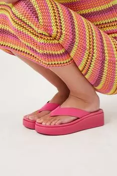 Сандалии на низкой платформе с ремешками Forever 21, розовый