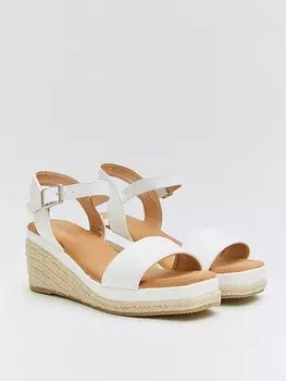 Сандалии на плоской подошве Belucci Keilsandaletten, белый