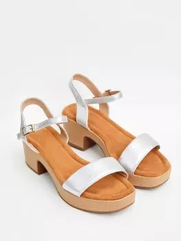 Сандалии на плоской подошве Belucci Sandaletten, серебряный