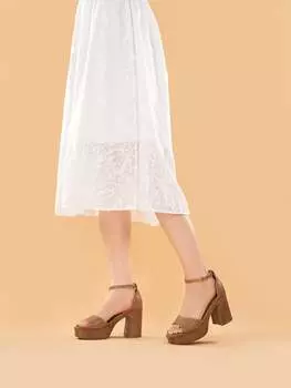 Сандалии на плоской подошве Foreverfolie, светло-коричневый