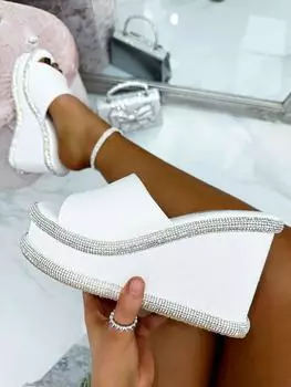 Сандалии на танкетке с кристаллами Love Lemonade, белый