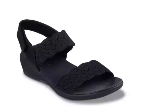Сандалии на танкетке Skechers Arya On The Rise, черные