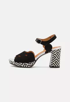 Сандалии на высоком каблуке KEI Chie Mihara, цвет black