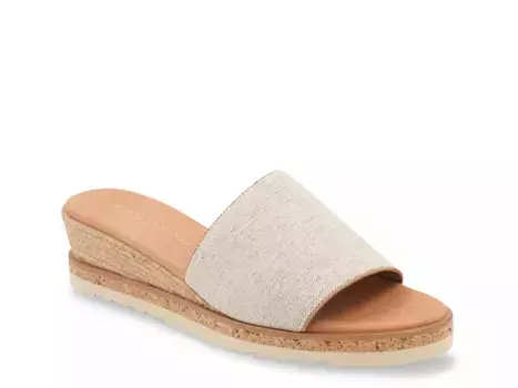 Сандалии Nessie Wedge Andre Assous, Beige Linen