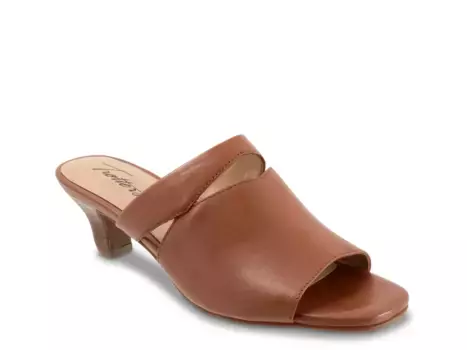 Сандалии Ninette Trotters, Dark Brown