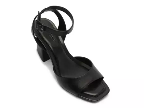 Сандалии Nyack Sandal Bernardo, черный