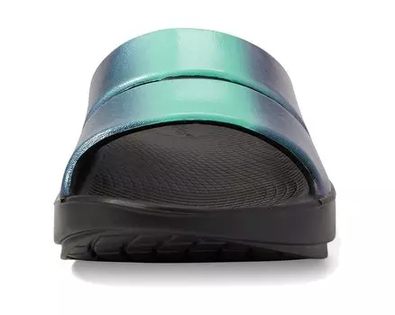 Сандалии Ooahh Luxe OOFOS, атлантида