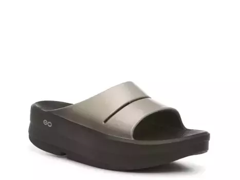 Сандалии Oomega Ooahh Wedge Sandal Oofos, черный
