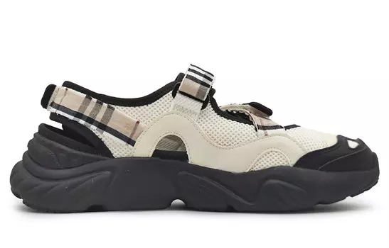 Сандалии пляжные женские Conch коричневые Fila Fusion