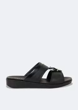 Сандалии PRADA Saffiano leather sandals, черный