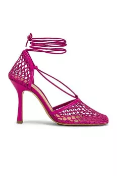 Сандалии с эластичным ремешком на щиколотке Bottega Veneta, цвет Hollyhock
