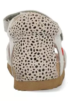 Сандалии с ремешками Shoesme, серебристый