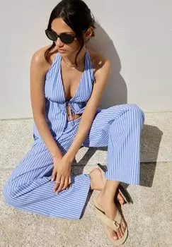 Сандалии с Т-образной застежкой PULL&BEAR, песочный