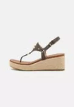 Сандалии с Т-образным ремешком CASEY Michael Michael Kors, коричневый