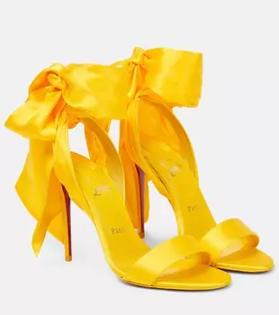 Сандалии Sandale Du Dsert 100 из креп-сатина Christian Louboutin, желтый