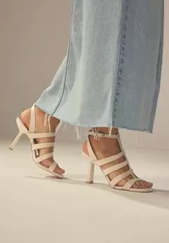 Сандалии SIGNATURE CAGE, REGULAR FIT Next, бежевый