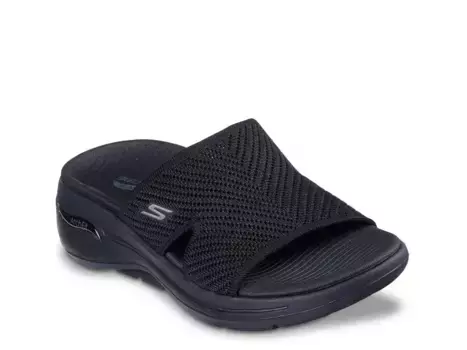 Сандалии Skechers GO Walk Arch Fit Allure на танкетке, черные