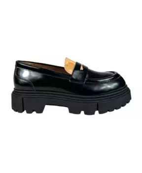 Сандалии стильная и элегантная модель. Alviero Martini 1A Classe, черный