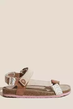 Сандалии Trek бежевого цвета на подошве White Stuff