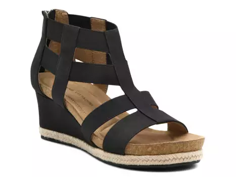 Сандалии Truly Wedge Sandal Adrienne Vittadini, черный