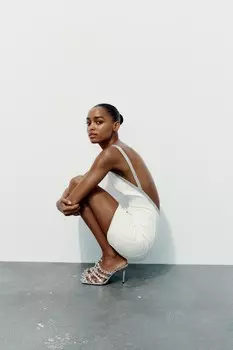 Сандалии в клетке со стразами ZARA, серебряный