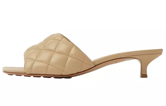 Сандалии женские Bottega Veneta, бежевый