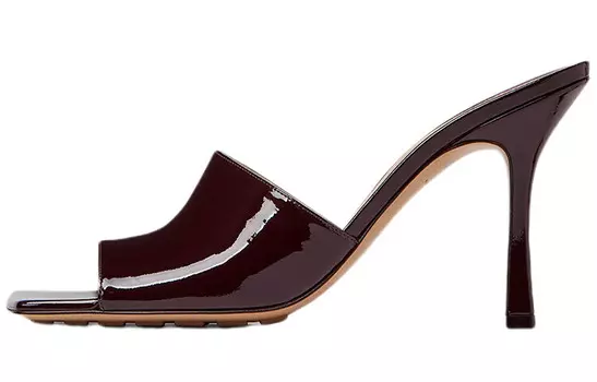 Сандалии женские Bottega Veneta на каблуке, темно-коричневый