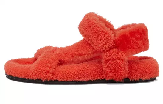 Сандалии женские Fendi меховые, красный