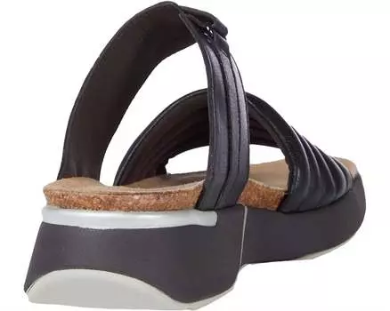 Сандалии женские NAOT, цвет 25010