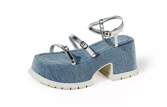 Сандалии женские Wonderful Couple, цвет Silver Black