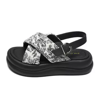 Сандалии женские Zhr, черный