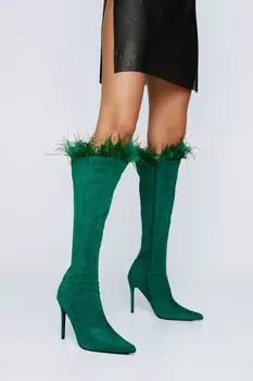 Сапоги до колена из искусственной кожи с отделкой перьями Nasty Gal, зеленый