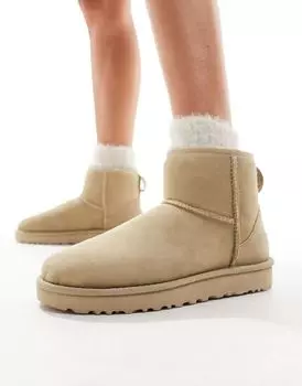 Сапоги UGG Classic mini II с камнем