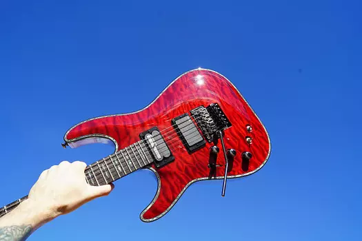 Schecter DIAMOND SERIES Hellraiser C-1FR/S - 6-струнная электрогитара для левшей Black Cherry (2022)