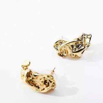 Серьги Asos Design Stud With Molten Texture Detail, золотистый