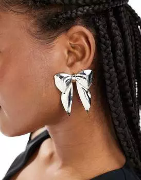 Серьги-гвоздики ASOS DESIGN с широким бантом серебристого цвета