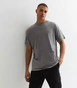 Серая футболка оверсайз с хлопковой кислотной стиркой New Look, серый