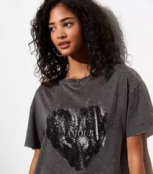 Серая хлопковая футболка оверсайз с принтом Amour Acid Wash New Look, темно-серый