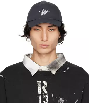 Серая кепка с логотипом WD One We11done