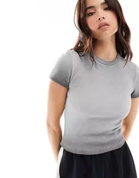 Серая кислотно-серая футболка Pull&Bear