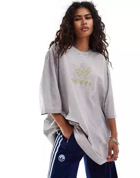 Серая объемная футболка с трилистником adidas Originals Adilenium