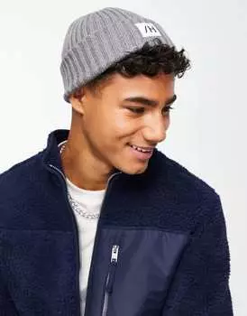 Серая вязаная шапка в рубчик Selected Homme