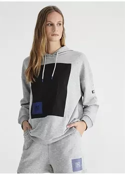 Серая женская толстовка с воротником с капюшоном и принтом Black On Black