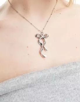 Серебряное колье с подвеской-бантом ASOS DESIGN