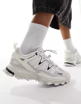 Серо-белые кроссовки adidas Originals Hyperturf